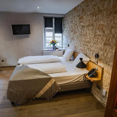 Hotel La Couronne à 2*