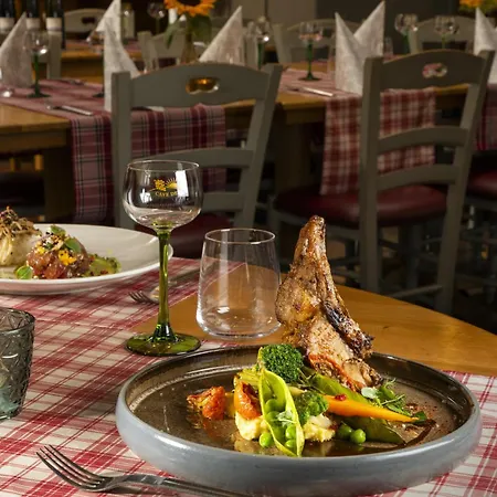 La Couronne A Otel 2*